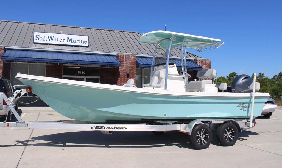 SHALLOW DRAFT BAY BOAT